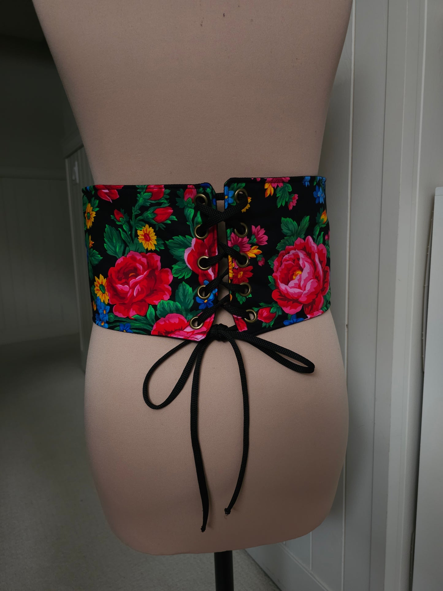 Vibrant floral belt